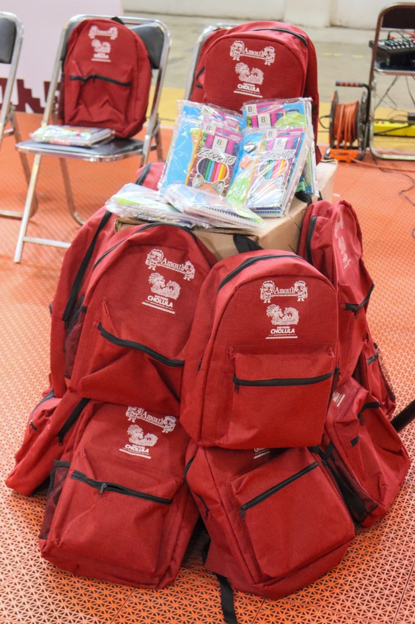 2ffec59b-54a5-4930-94d8-ba5f50a1549f