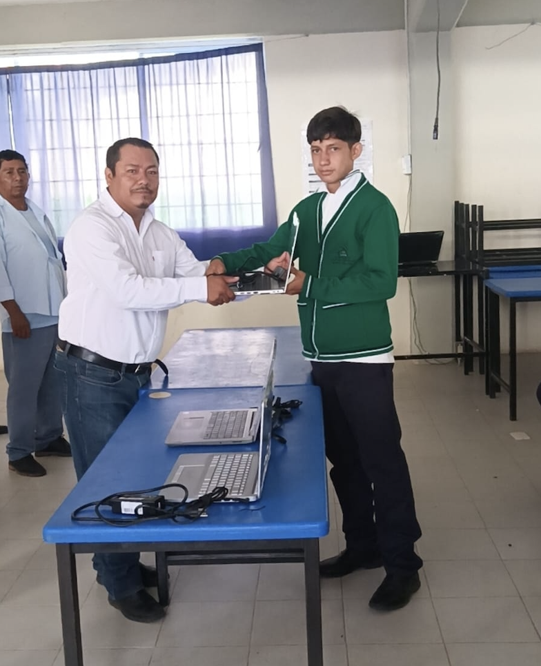 Captura de pantalla 2025-09-26 a la(s) 4.00.47 p.m.