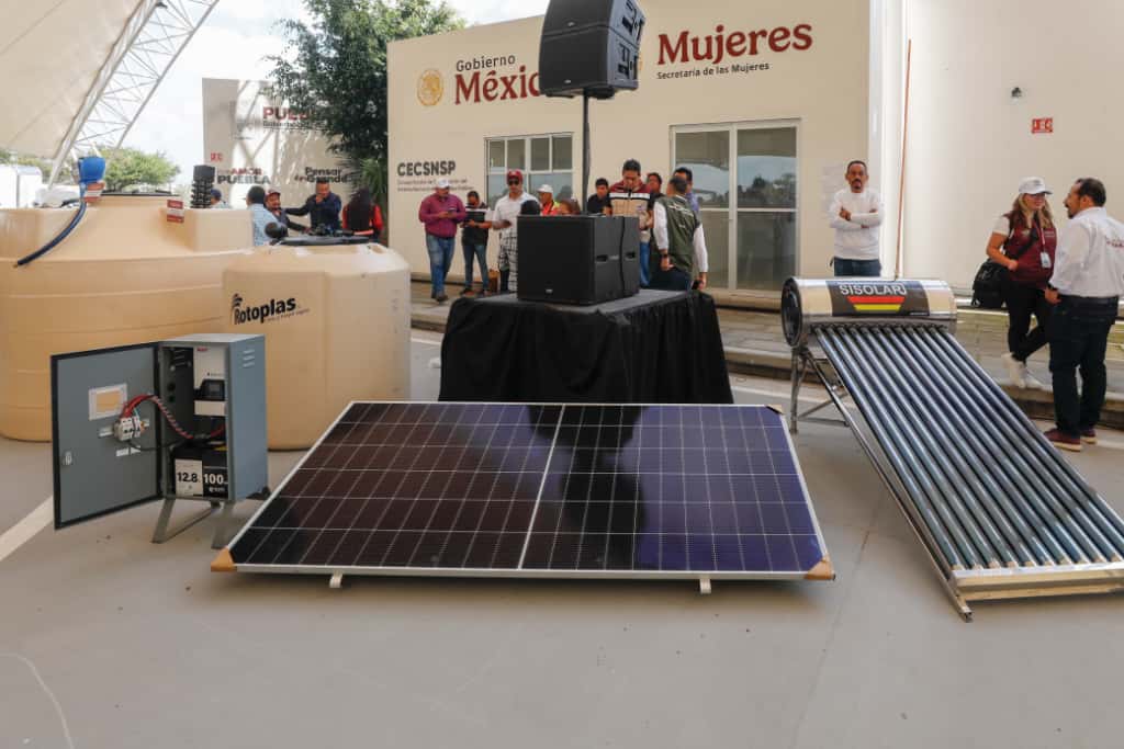 1dc03dfe-b3f5-4a0d-a010-59924b84e017