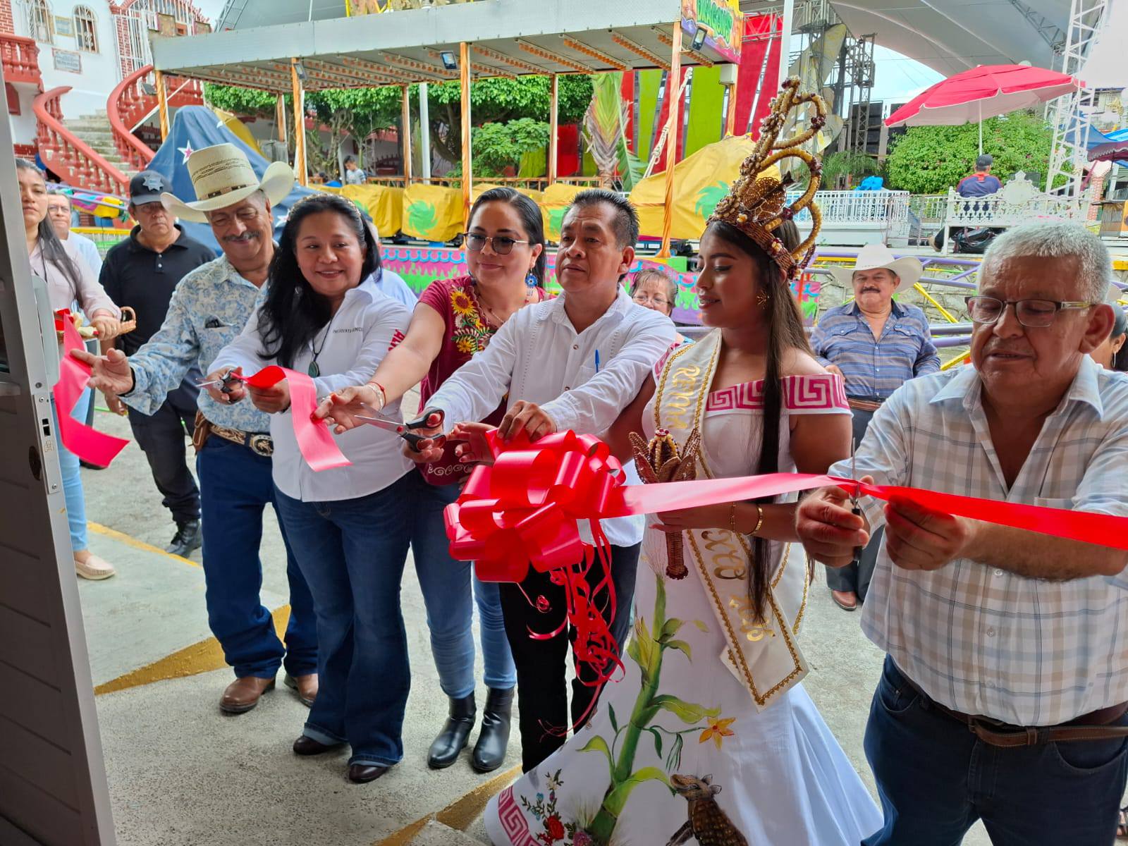 558210189_122151364100622808_8164228265140010346_n