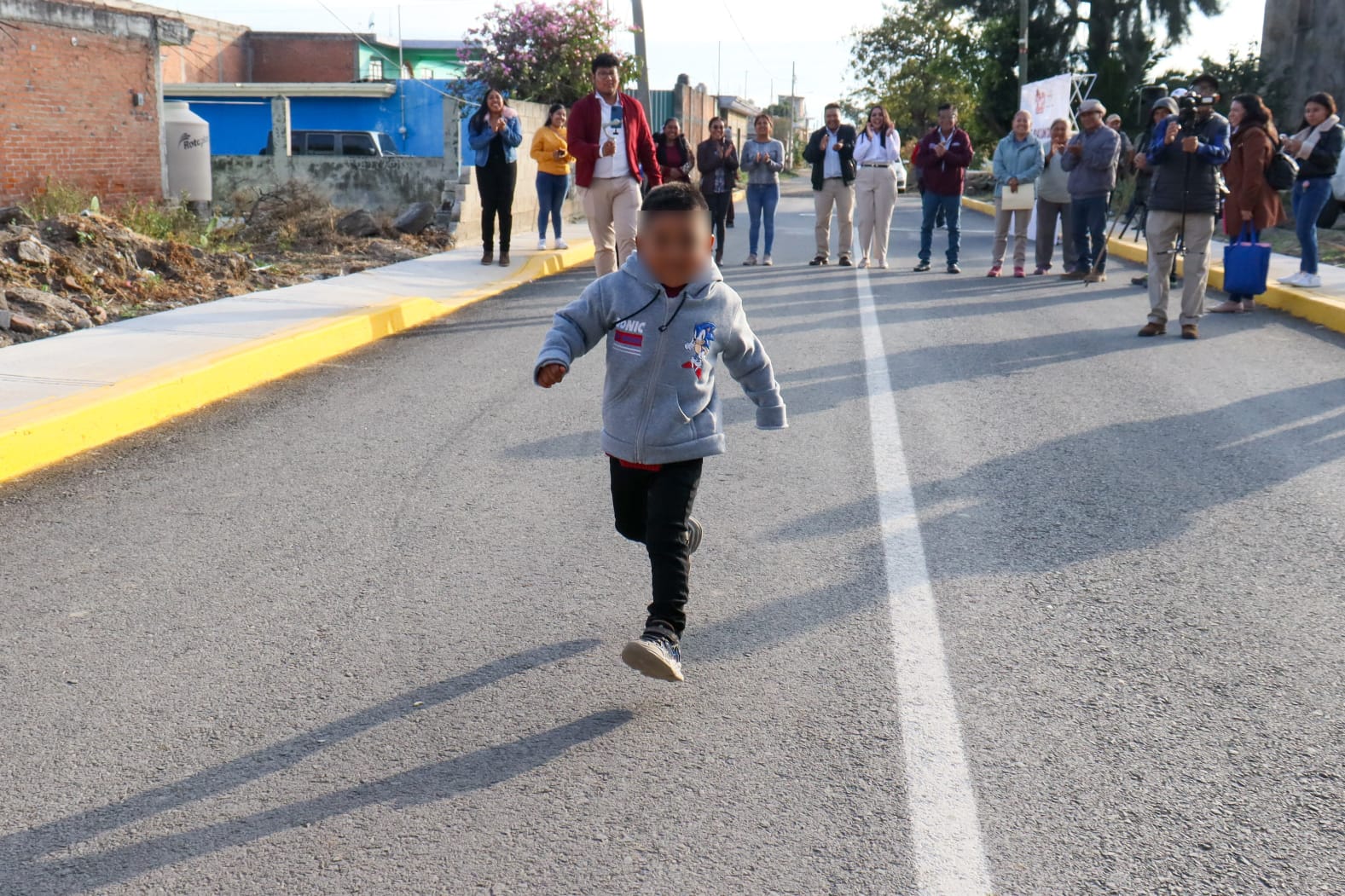 f183f8d0-133d-4887-a87d-46e8ded7aac7