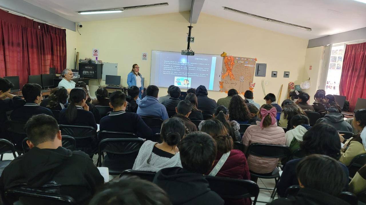 594434255_884144800810511_4114395106166848593_n