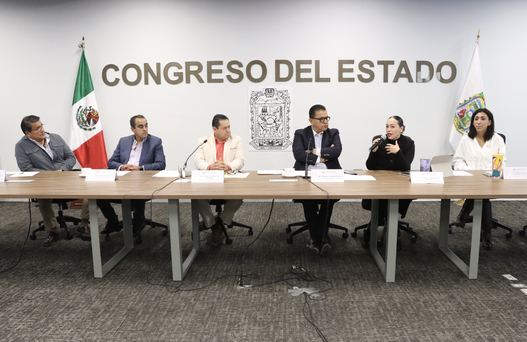 Captura de pantalla 2025-12-04 a la(s) 9.11.37 p.m.