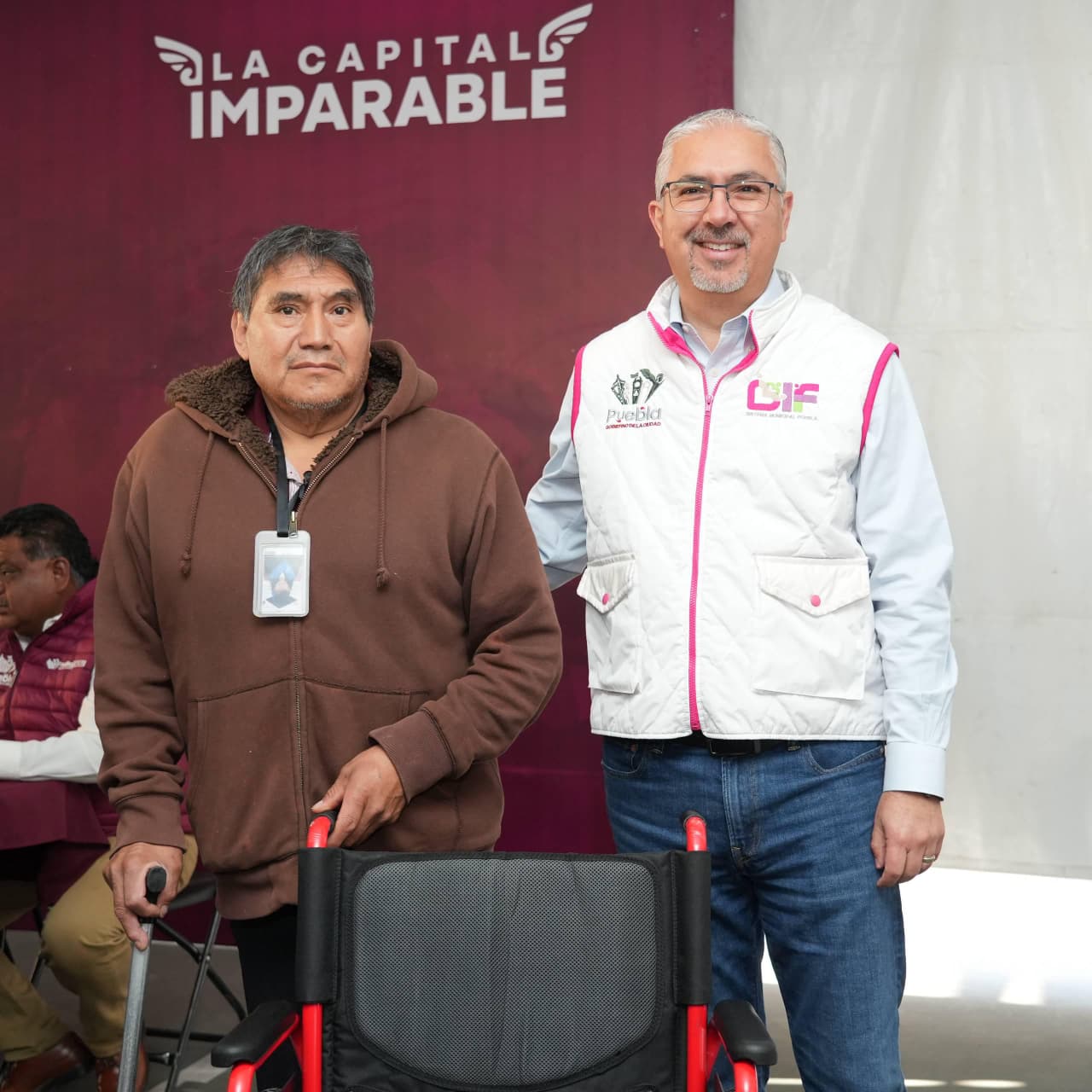 e495daf6-8c4d-4bee-b29c-f8301df999d5