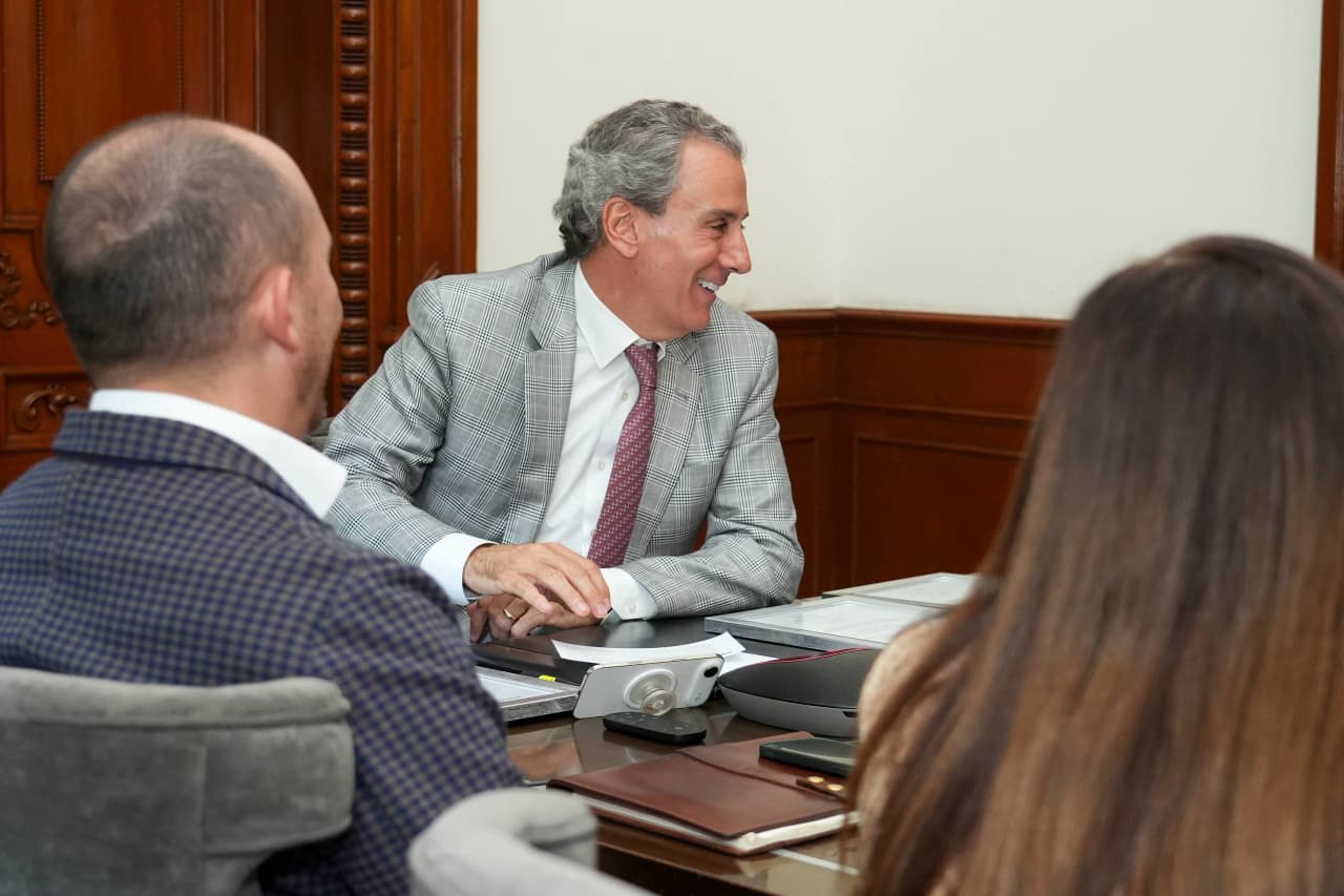 aac990e2-ef85-4d41-b907-00e031b32089