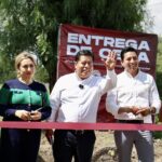 Tecamachalco entrega ampliación de drenaje sanitario en la comunidad de Santa Ros