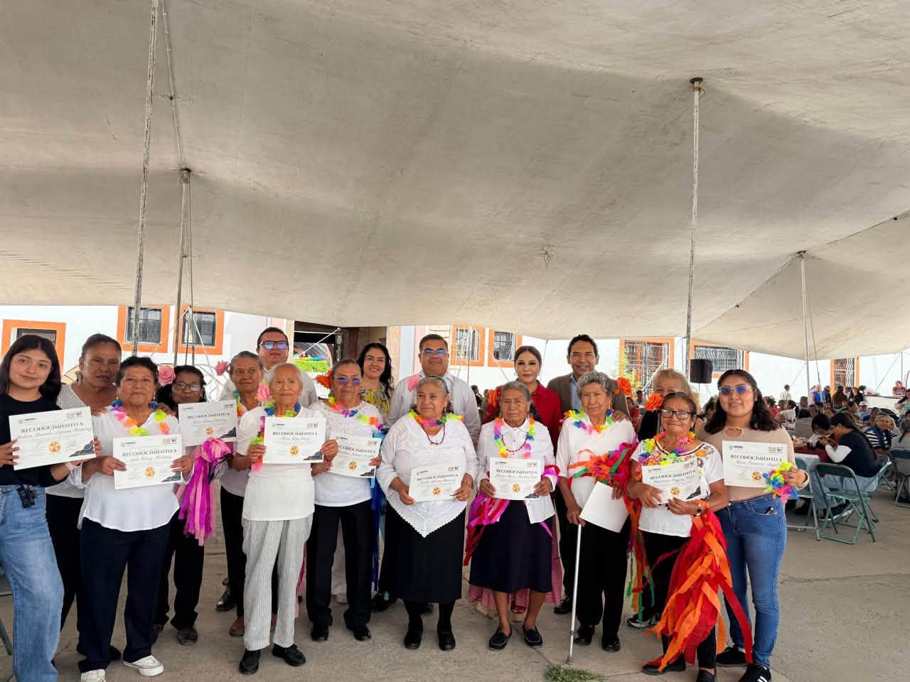 Tlanepantla conmemora el Día de las Personas Adultas Mayores
