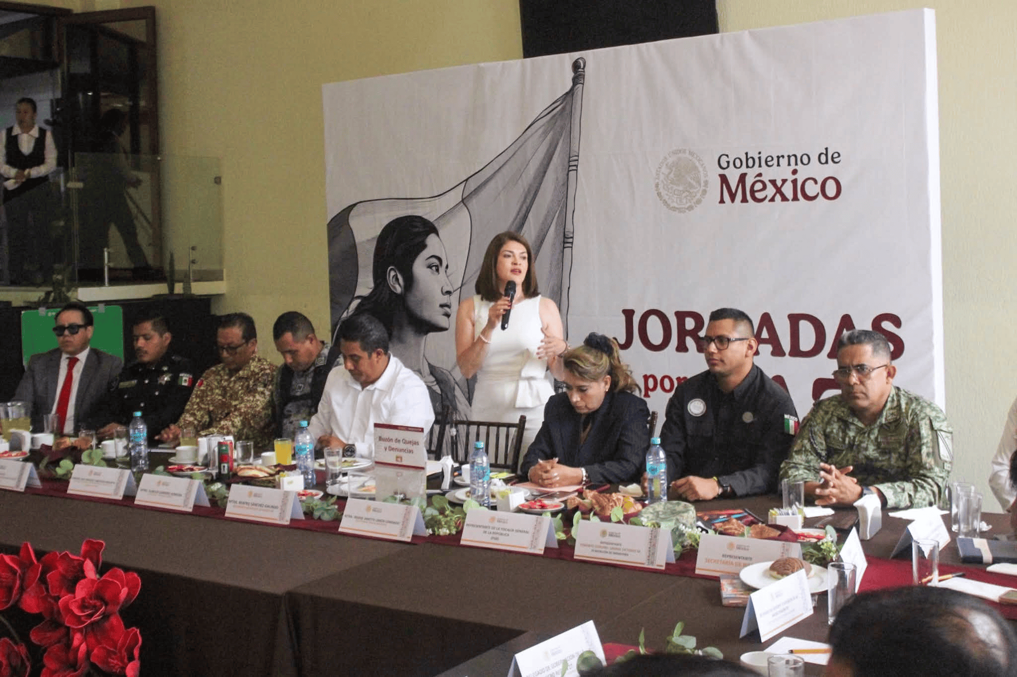 Encabeza Bety Sánchez Mesa de Paz Regional en Zacatlán con representantes de 28 municipios