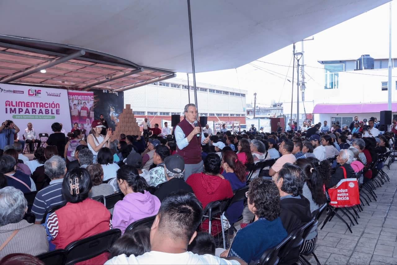 Entrega Pepe Chedraui más de 3 mil 500 apoyos alimentarios en la junta auxiliar La Libertad