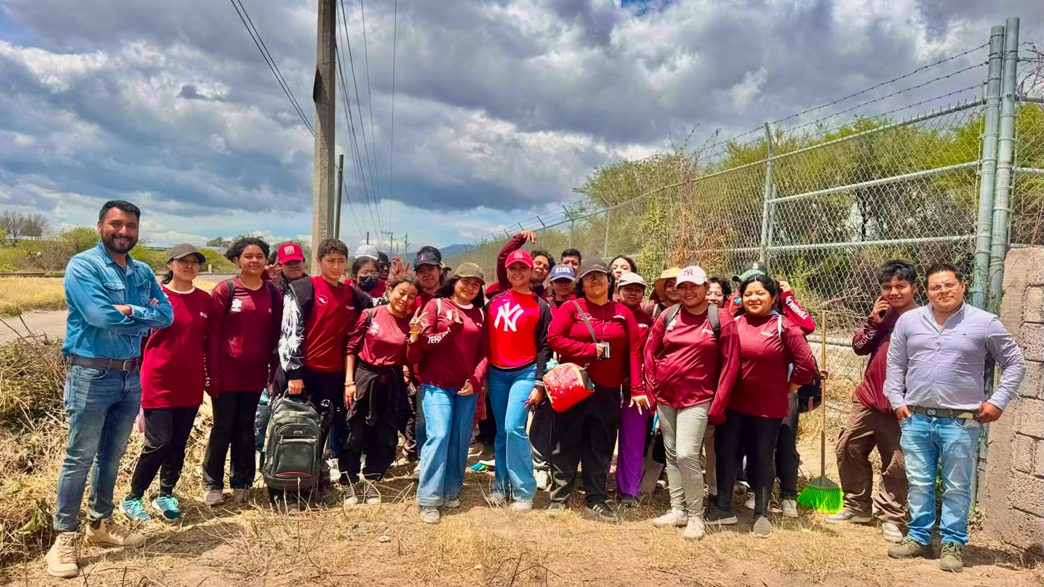 Gobierno de Tehuacán realiza jornada de limpieza en el Corredor Industrial