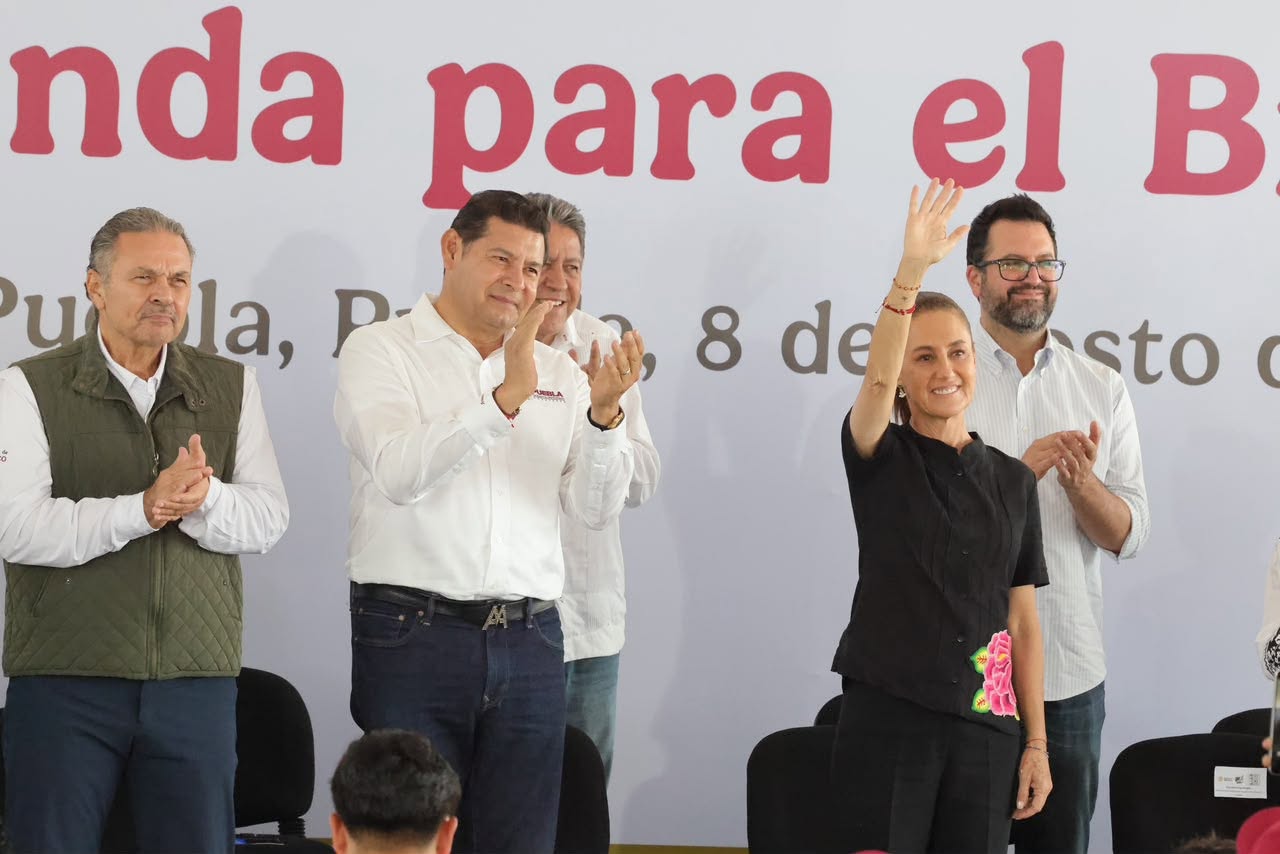 “Claudia Sheinbaum cumple al mil por ciento con Puebla”: Alejandro Armenta
