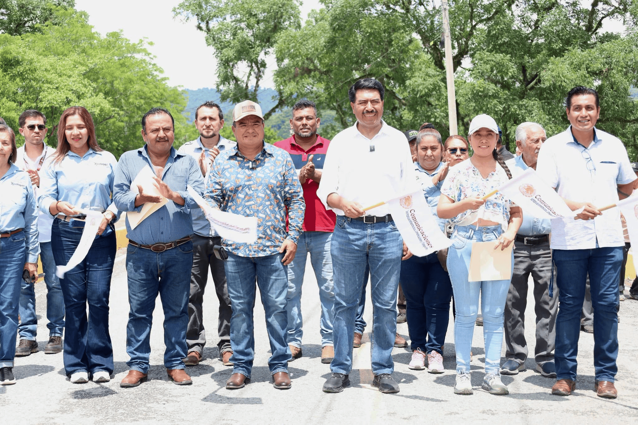 Inauguran reconstrucción del puente de El Higuero en Xicotepec con respaldo federal