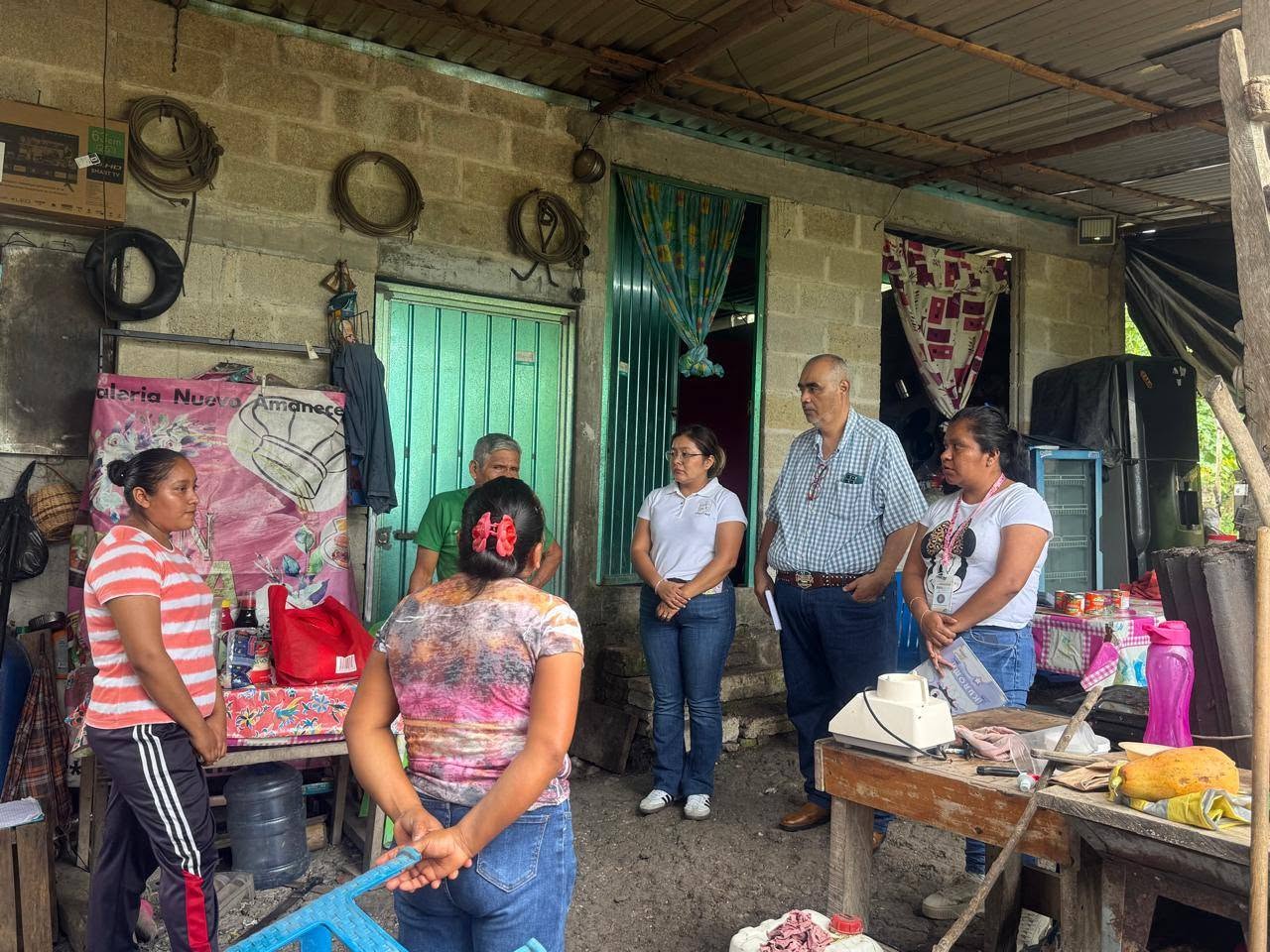 DIF de Jalpan fortalece protección de la niñez y logra reunificación de dos menores con su madre