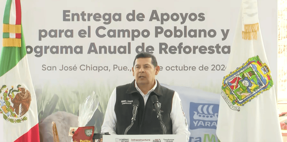 Alejandro Armenta supervisa Centro de Innovación Agropecuaria en San José Chiapa y entrega apoyos al campo